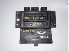 Recambio de centralita motor uce para renault clio iii k9k766 referencia OEM IAM 8200399038 / 8200513163   2