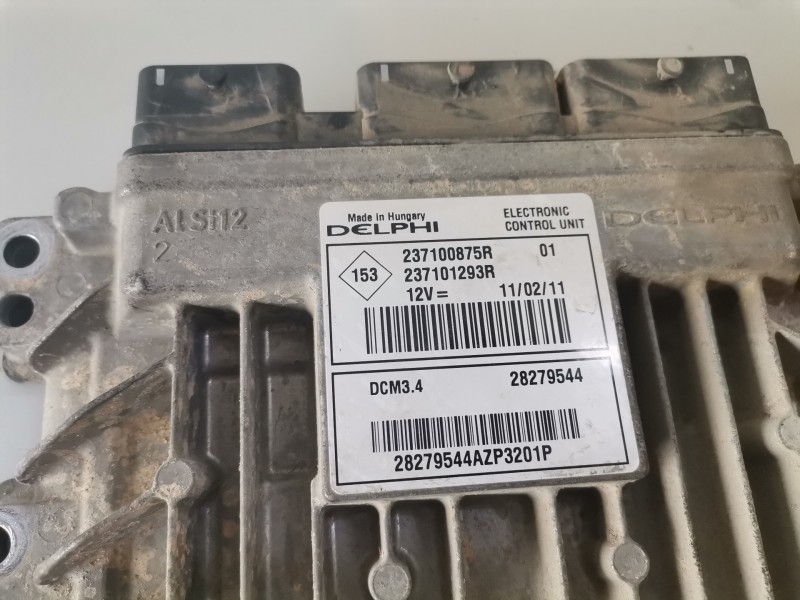 Recambio de centralita motor uce para renault clio iii k9k770 referencia OEM IAM 237100875R  