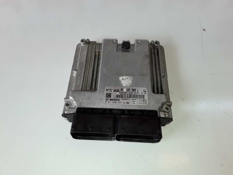Recambio de centralita motor uce para audi a4 avant (8w5) deu referencia OEM IAM 04L907309L/0281030258/EDC17C74  