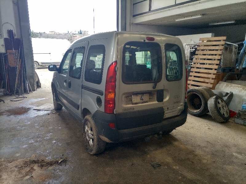 renault kangoo 4x4 del año 2004