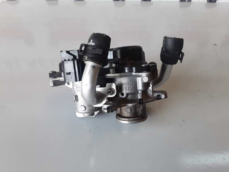Recambio de valvula egr para audi a4 avant (8w5) deu referencia OEM IAM 04L131501S  