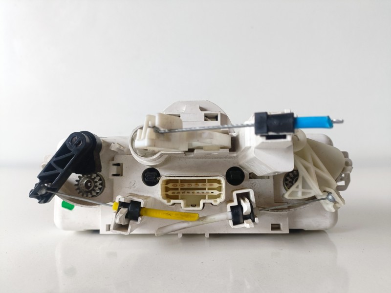 Recambio de mando calefaccion / aire acondicionado para renault clio iii k9k770 referencia OEM IAM 030967W  