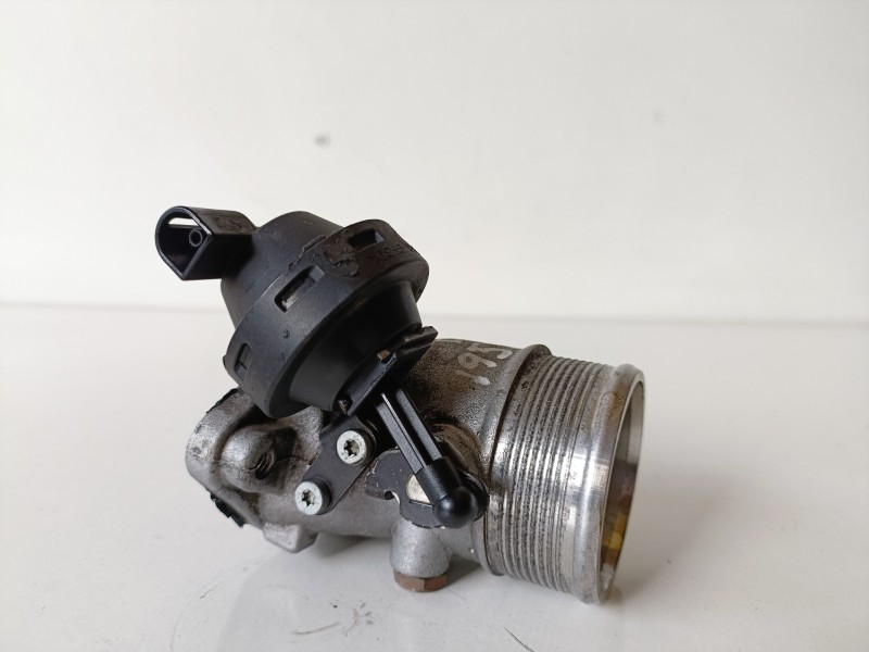 Recambio de caja mariposa para audi a4 avant (8e) bfc referencia OEM IAM 8E0145950C  