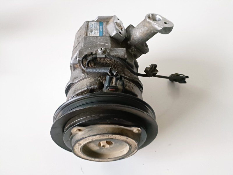 Recambio de compresor aire acondicionado para mitsubishi montero (v80/v90) 4m41 referencia OEM IAM 4472606501  