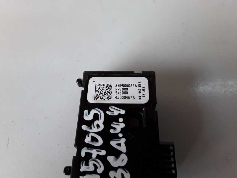 Recambio de sensor para seat leon (1p1) bxe referencia OEM IAM 1K0959654  