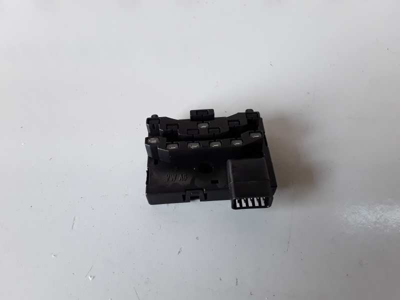 Recambio de sensor para seat leon (1p1) bxe referencia OEM IAM 1K0959654  