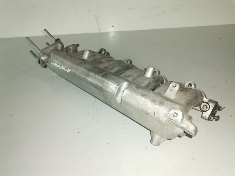 Recambio de colector admision para hyundai i30 (fd) d4fb referencia OEM IAM   