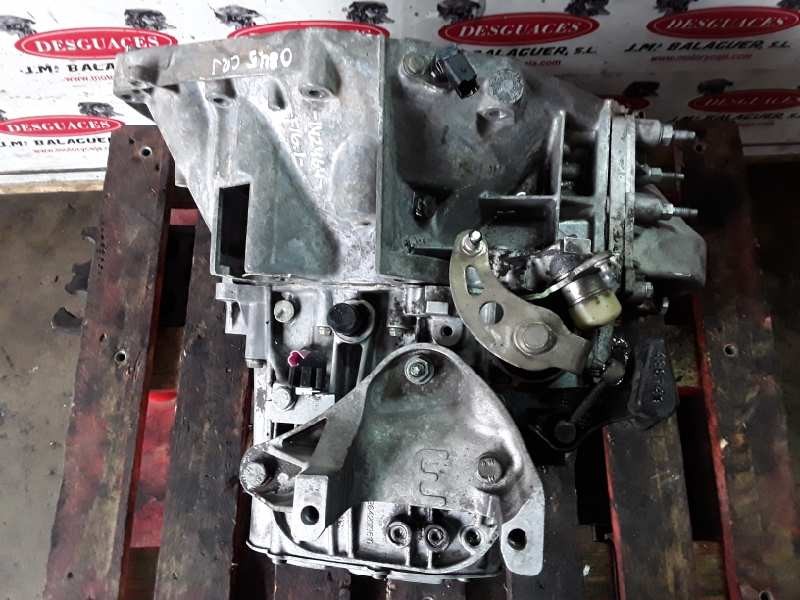 Recambio de caja cambios para citroen c5 berlina 4hx referencia OEM IAM 20MB04  