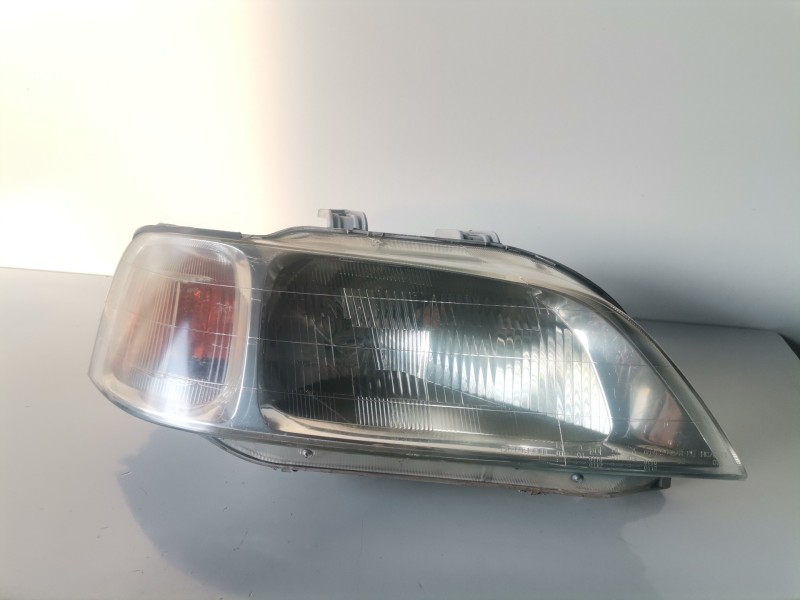 Recambio de faro derecho para honda civic 5 puertas (ma/mb) b18c4 referencia OEM IAM   