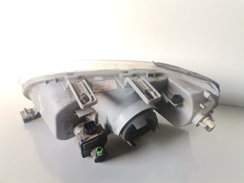 Recambio de faro derecho para honda civic 5 puertas (ma/mb) b18c4 referencia OEM IAM   