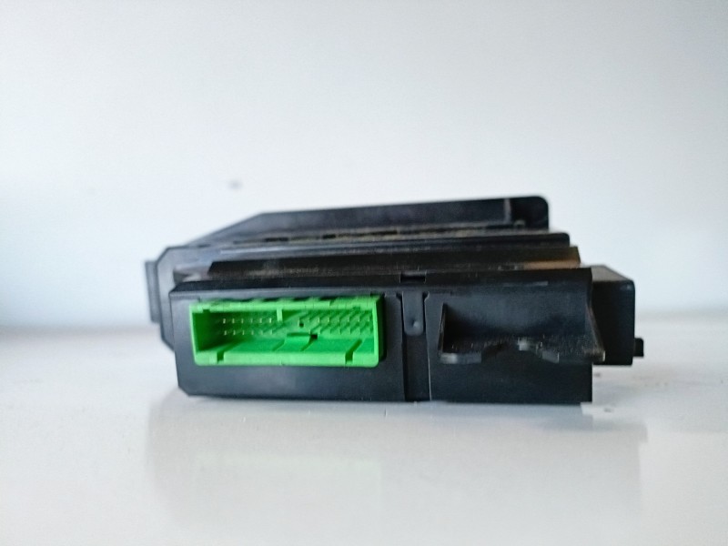 Recambio de mando elevalunas delantero derecho para volvo s60 berlina d5244t2 referencia OEM IAM 30658147  