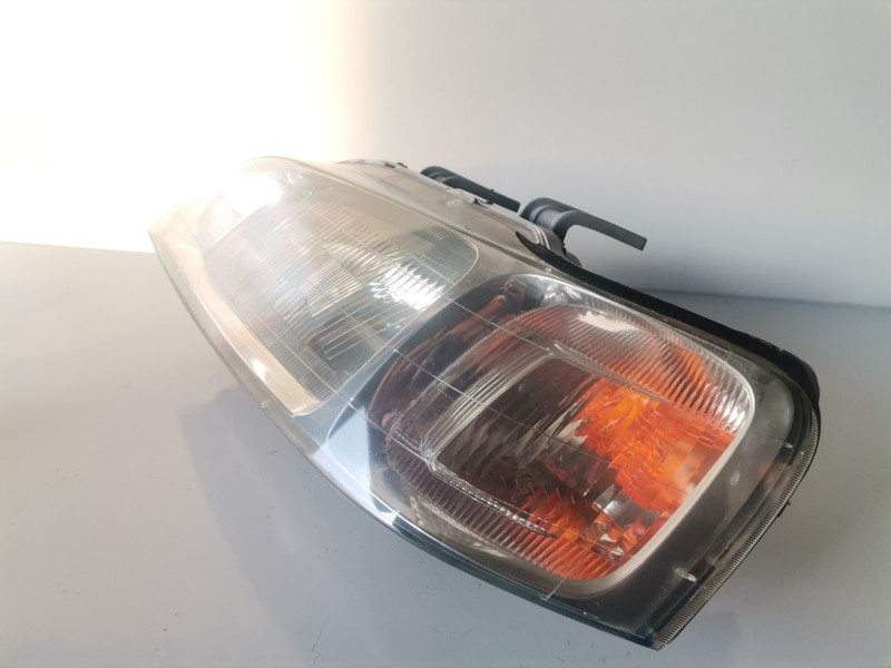 Recambio de faro izquierdo para honda civic 5 puertas (ma/mb) b18c4 referencia OEM IAM   