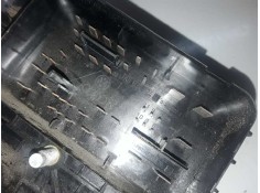 Recambio de caja reles / fusibles para audi a3 (8p1) bkd referencia OEM IAM 1K0937124H   2