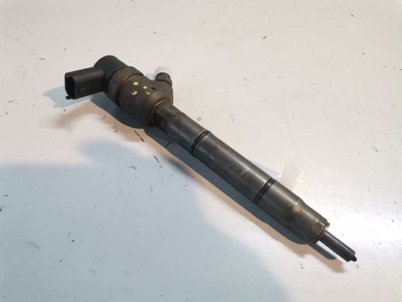 Recambio de inyector para hyundai i30 (fd) d4fb referencia OEM IAM 0445110256/338002A400  