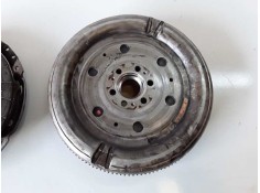 Recambio de kit embrague para volkswagen passat berlina (3c2) bkp referencia OEM IAM    2