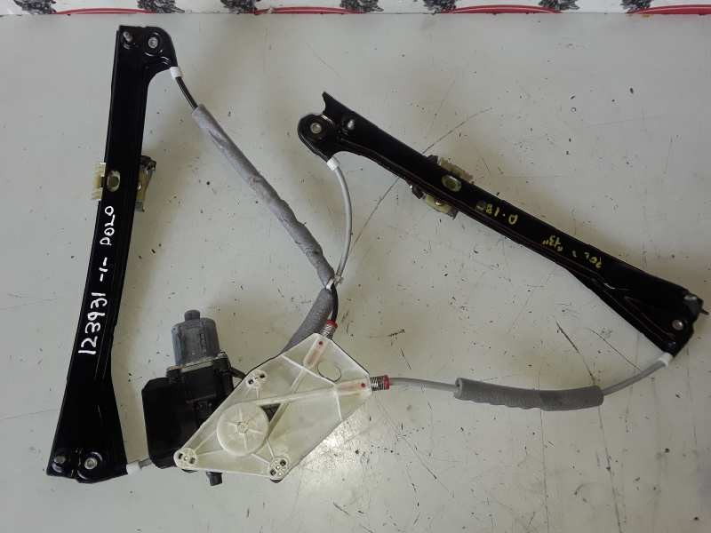 Recambio de elevalunas delantero izquierdo para volkswagen polo v (6r1) cbz referencia OEM IAM 6R0959801AT/S850311238/0130822531