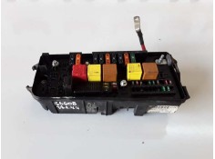 Recambio de caja reles / fusibles para opel vectra c berlina z18xe referencia OEM IAM 13112917  