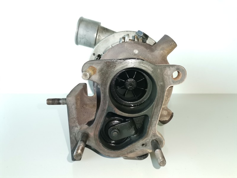 Recambio de turbocompresor para hyundai terracan (hp) j3 referencia OEM IAM 282004X400  