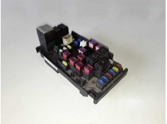 Recambio de caja reles / fusibles para subaru legacy combi/ outback (b13/bp) ee20 referencia OEM IAM 82241AG060   2