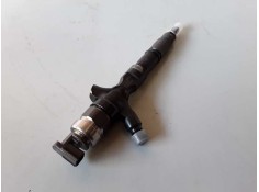 Recambio de inyector para toyota land cruiser (j12) referencia OEM IAM 2367030320   2
