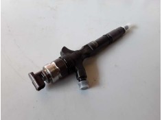 Recambio de inyector para toyota land cruiser (j12) referencia OEM IAM 2367030320   2