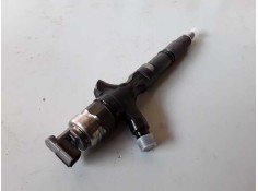 Recambio de inyector para toyota land cruiser (j12) referencia OEM IAM 2367030320   2