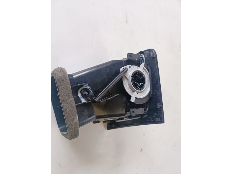 Recambio de rejilla aireadora para volkswagen golf vii (5g1/be1) clh referencia OEM IAM 5G1819703C  