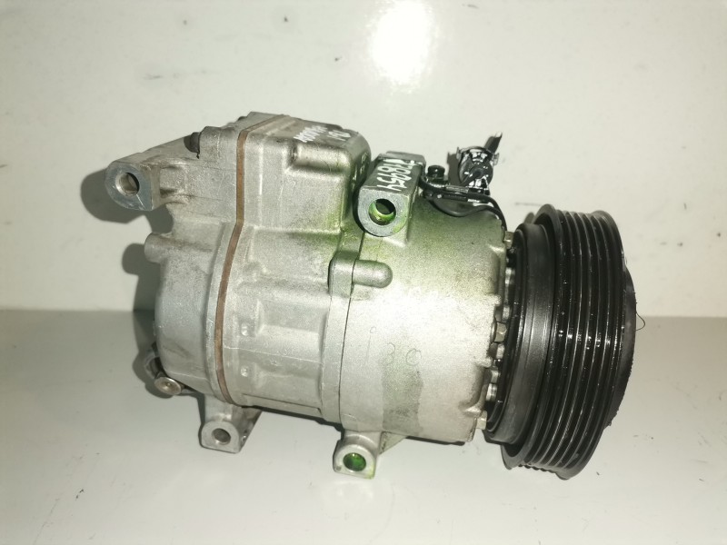 Recambio de compresor aire acondicionado para hyundai i30 (fd) d4fb referencia OEM IAM F500AN8AA03  
