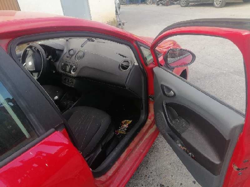 seat ibiza berlina (6j5) del año 2012