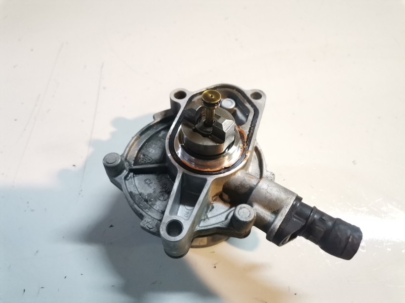 Recambio de depresor freno / bomba vacio para hyundai i30 (fd) d4fb referencia OEM IAM 288102A101  