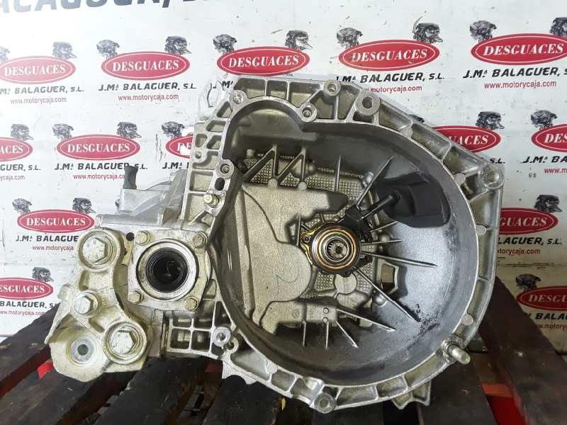 Recambio de caja cambios para lancia delta (181) 198a2000 referencia OEM IAM   