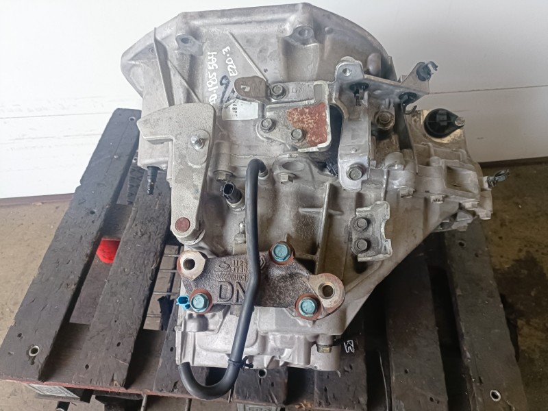 Recambio de caja cambios para nissan qashqai (j10) m9r856 referencia OEM IAM   