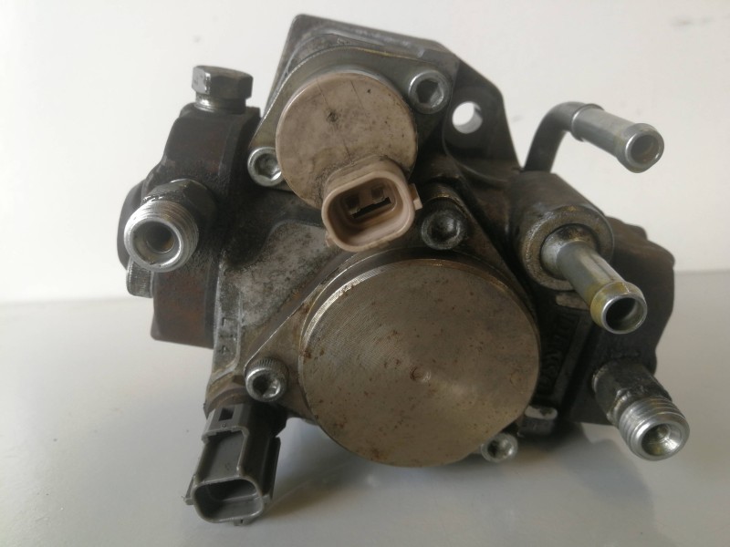 Recambio de bomba combustible para mazda 6 berlina (gg) rf referencia OEM IAM 2940000420/RFJ713800A  