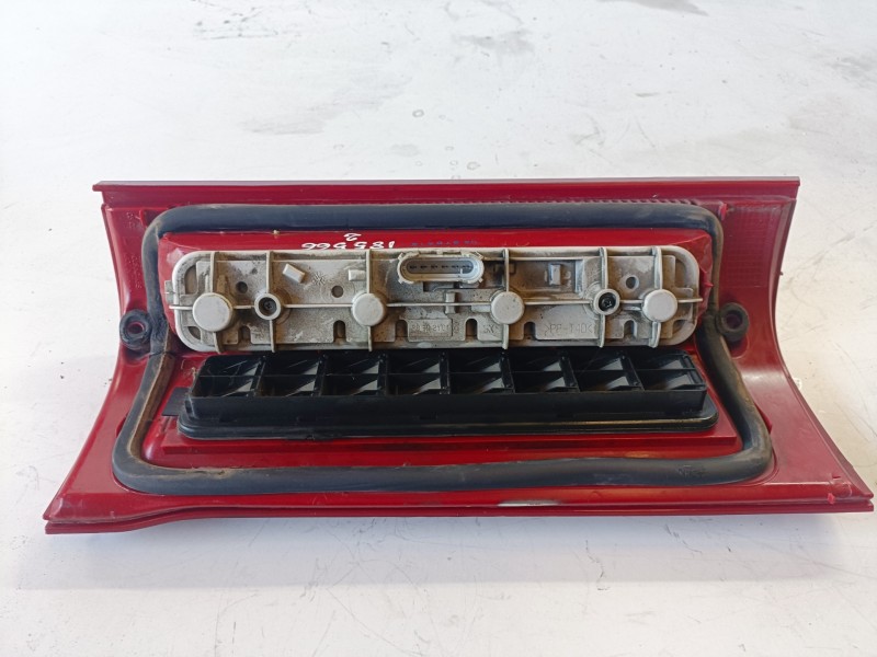 Recambio de piloto trasero izquierdo para peugeot boxer (290/330) furgón bat.2850mm (2002) 814043s referencia OEM IAM   