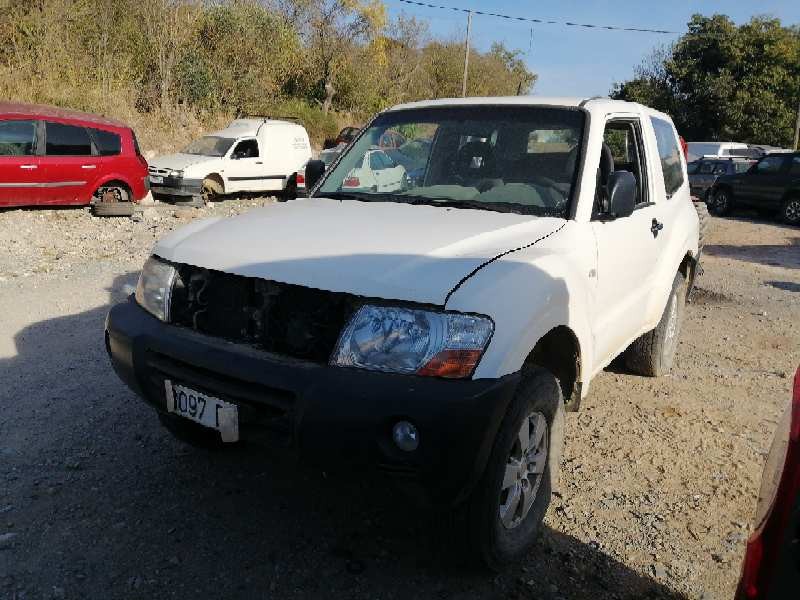 mitsubishi montero (v60/v70) del año 2005