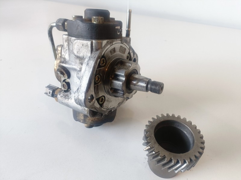 Recambio de bomba inyeccion para mitsubishi montero (v80/v90) 4m41 referencia OEM IAM 1460A003  