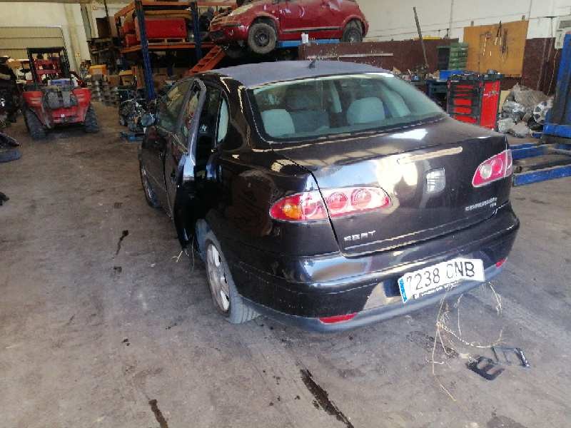 seat cordoba berlina (6l2) del año 2003