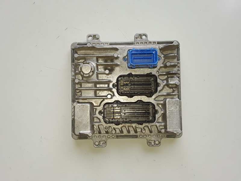 Recambio de centralita motor uce para opel corsa e referencia OEM IAM 55489277/1310101000000X/395357783  