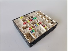 Recambio de caja reles / fusibles para renault megane iii berlina 5p k9k834 referencia OEM IAM 284B60168R   2
