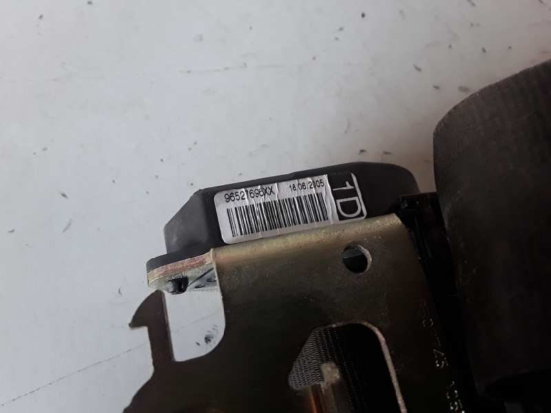 Recambio de cinturon seguridad delantero derecho para citroen c4 berlina 9hy (dv6ted4) referencia OEM IAM 96527696XX  