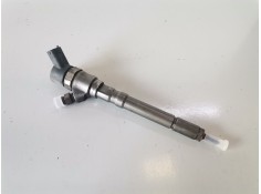 Recambio de inyector para kia carens (un) d4ea referencia OEM IAM 0445110064  