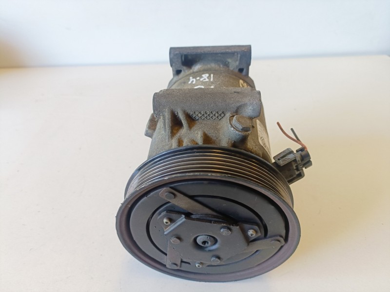 Recambio de compresor aire acondicionado para renault scenic ii (jm) k9k732 referencia OEM IAM 8200600110  