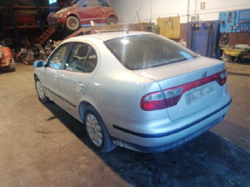 seat toledo (1m2) del año 2000