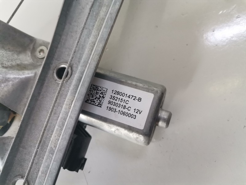 Recambio de elevalunas trasero izquierdo para renault captur i h5f412 referencia OEM IAM 128001472B  