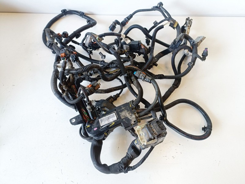 Recambio de no identificado para opel combo life e yh01 referencia OEM IAM 9821963680  