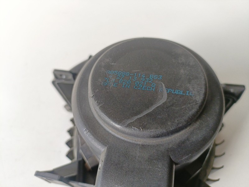 Recambio de ventilador calefaccion para volkswagen touareg (7la) bac referencia OEM IAM 7L0820021Q  
