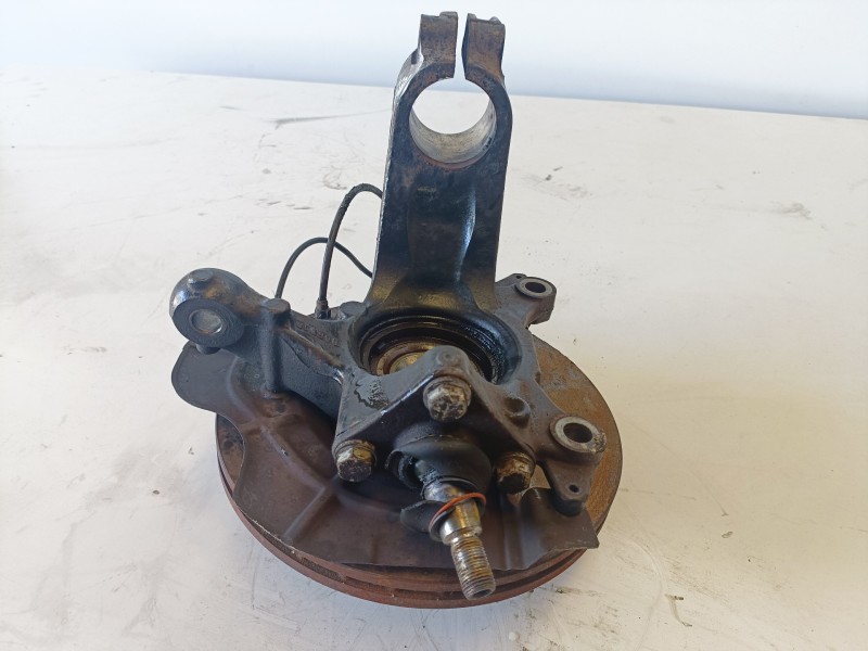Recambio de mangueta delantera izquierda para citroen jumper furgón 4hv referencia OEM IAM   