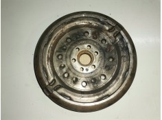 Recambio de volante motor para audi a4 avant (8e) avf referencia OEM IAM 038105266AG   2