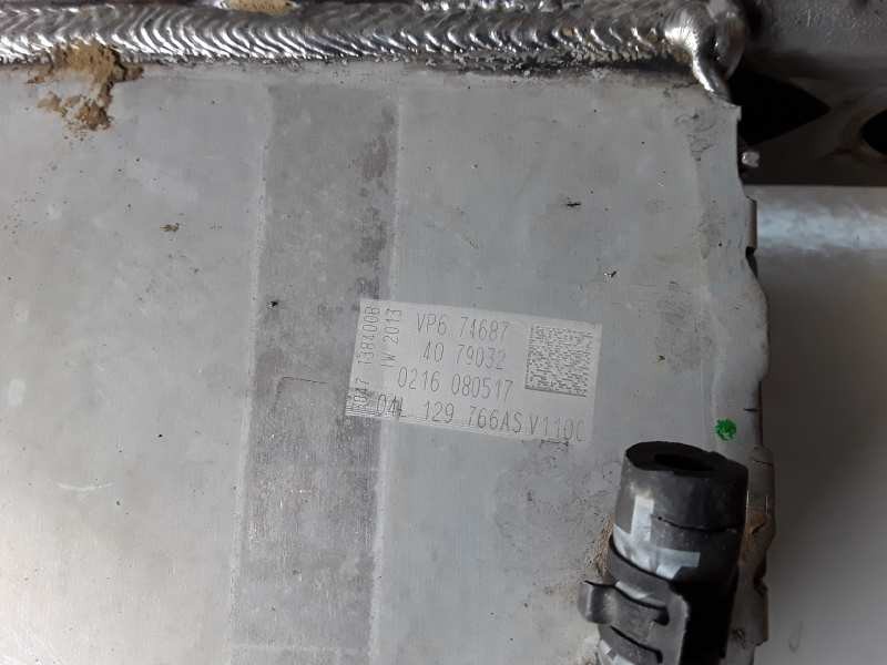 Recambio de colector admision para audi a4 avant (8w5) deu referencia OEM IAM 04L129766AS  