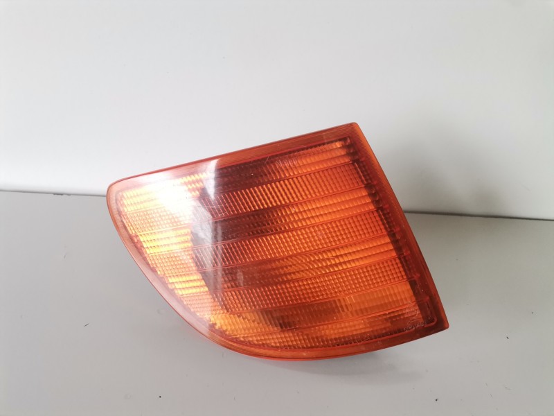 Recambio de piloto delantero derecho para mercedes-benz vito kombi (638) 611980 referencia OEM IAM   